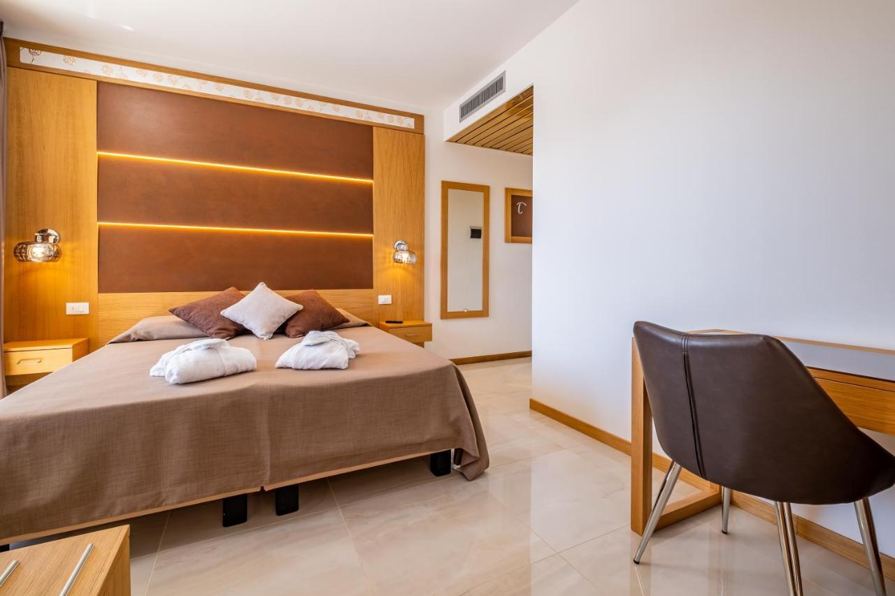 Hotel Mare Lignano Sabbiadoro Zewnętrze zdjęcie